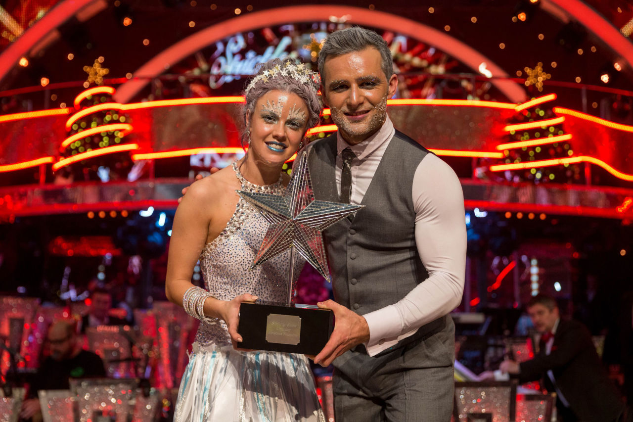gallery-1451072867-harry-judd-wins-strictly-come-dancing-christmas-special-2015