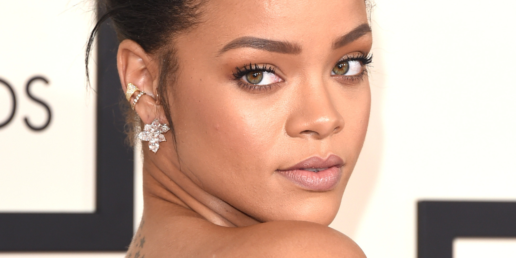 LOS ANGELES, CA - FEBRUARY 08:  Singer Rihanna attends The 57th Annual GRAMMY Awards at the STAPLES Center on February 8, 2015 in Los Angeles, California.  (Photo by Jason Merritt/Getty Images)