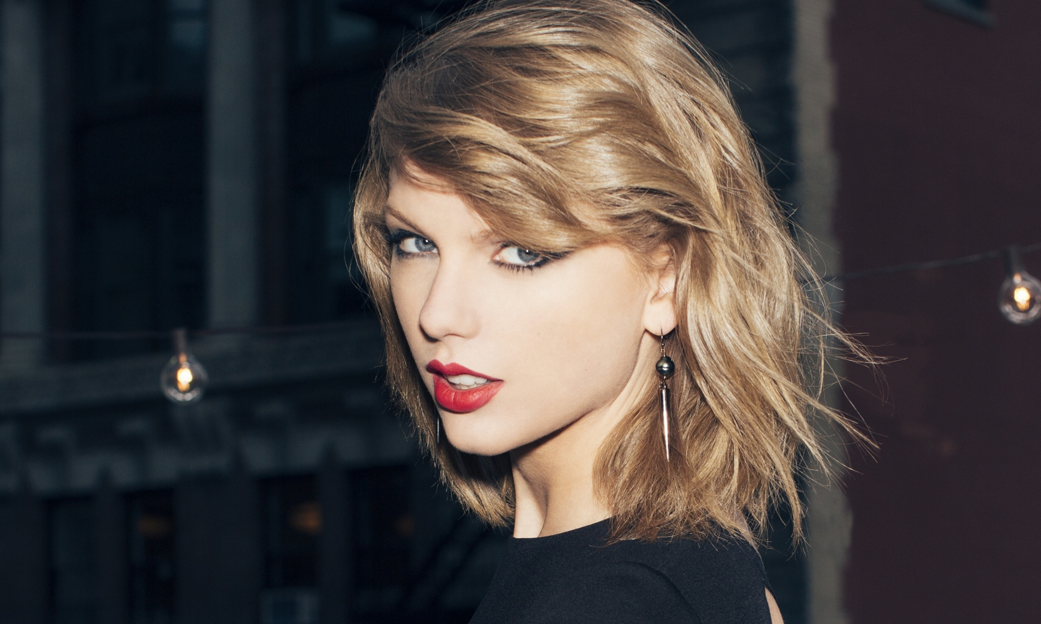 Taylor Swift 16.02.2016ANDREW